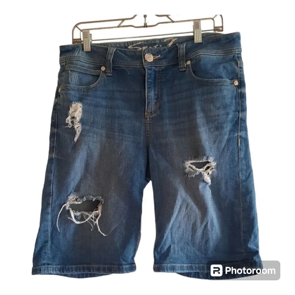 Seven7 Distressed Denim Bermuda Shorts MY3107